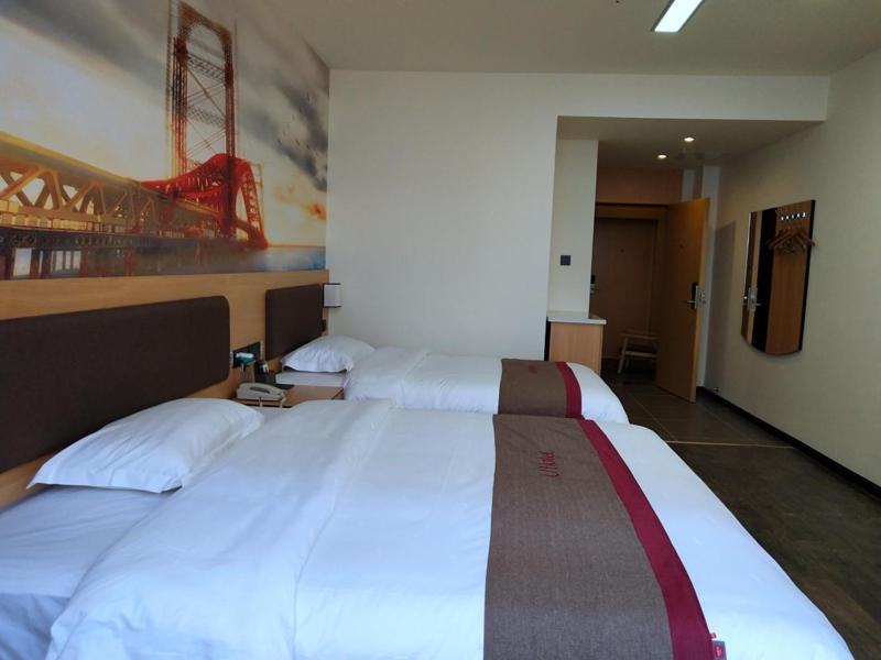 Thank Inn Plus Hotel Jiangxi Fuzhou Jinxi County Government Square מראה חיצוני תמונה