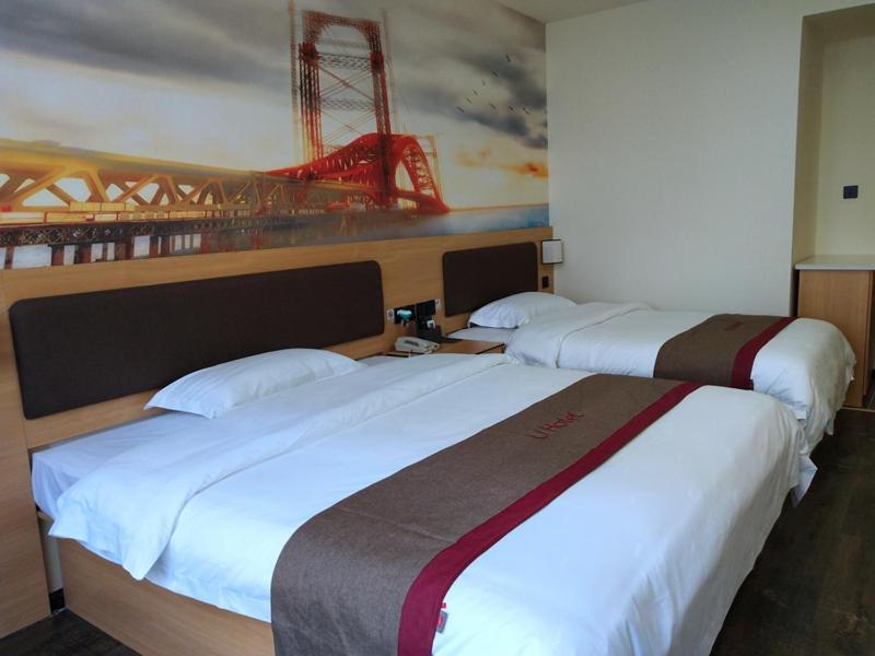 Thank Inn Plus Hotel Jiangxi Fuzhou Jinxi County Government Square מראה חיצוני תמונה